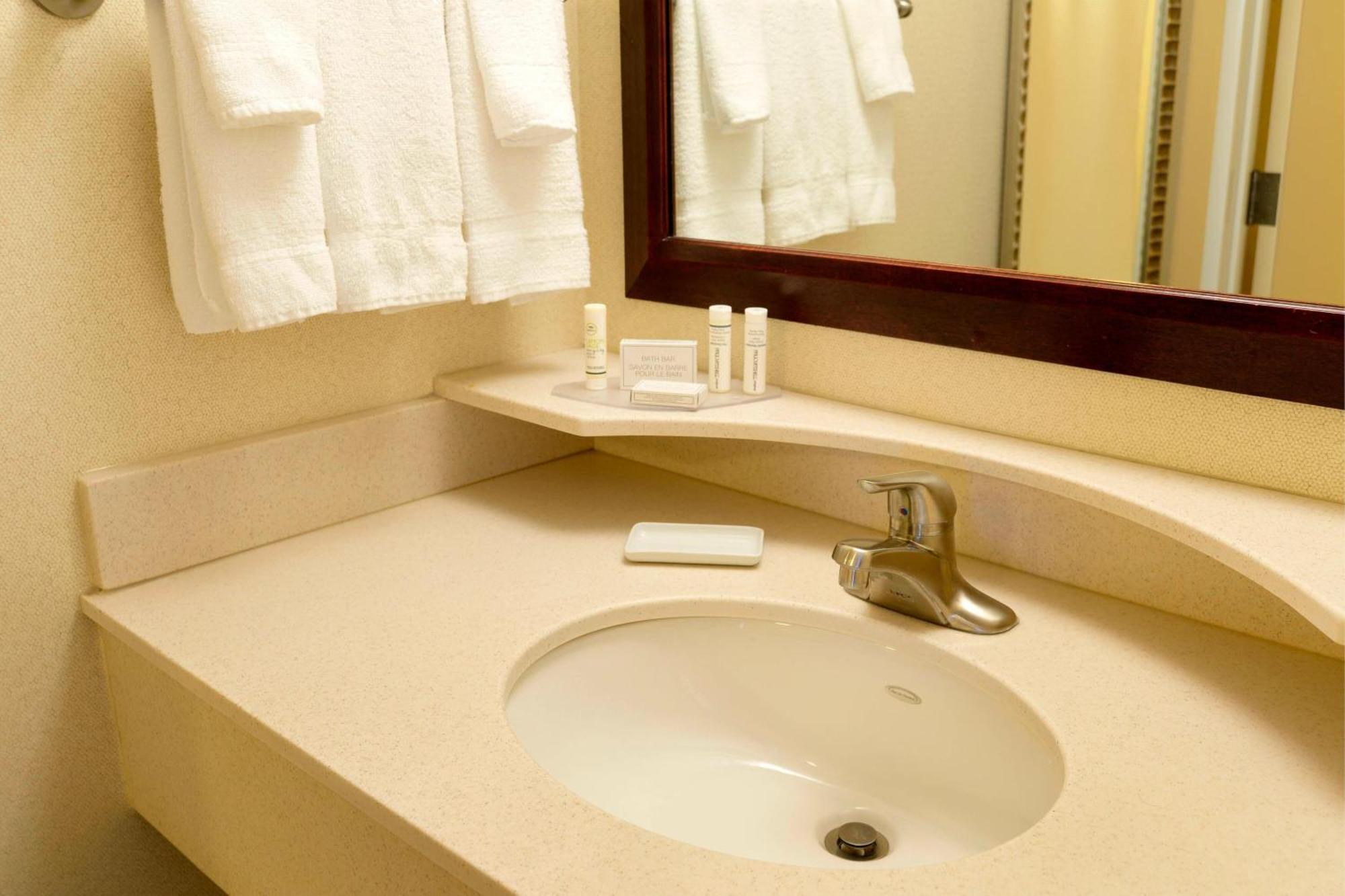 Springhill Suites Terre Haute Exteriör bild